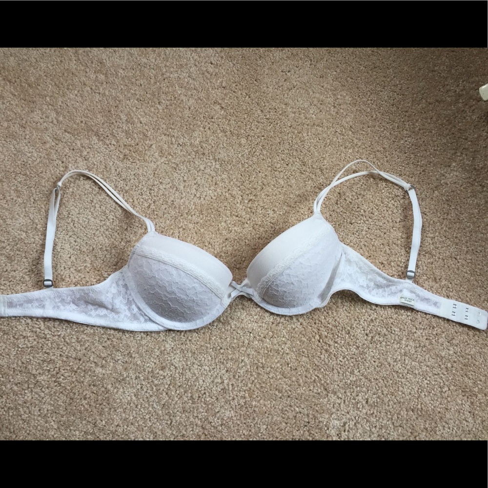 Gilly Hicks Push Up Plunge Bra